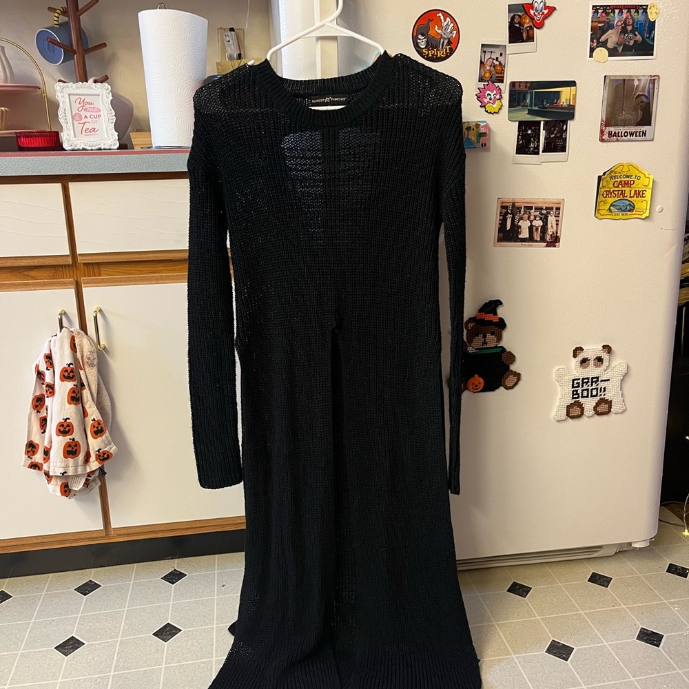 Slit black distressed dress ~